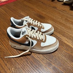 Nike Air Force One tennis shoes